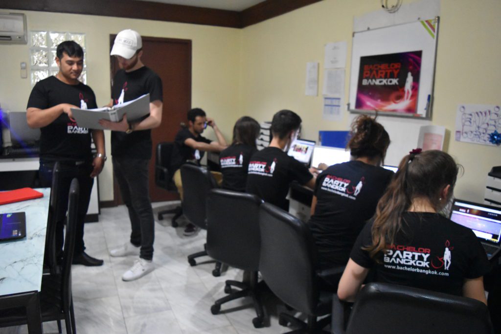 team bachelor bangkok