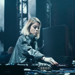 Female Dj